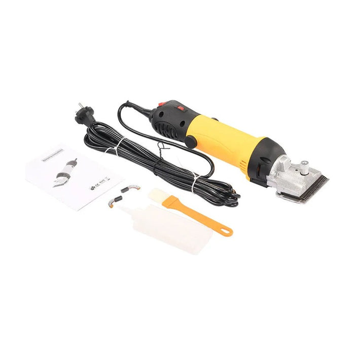 Tondeuse électrique rechargeable 1200 W pour chevaux et moutons sur fond blanc
